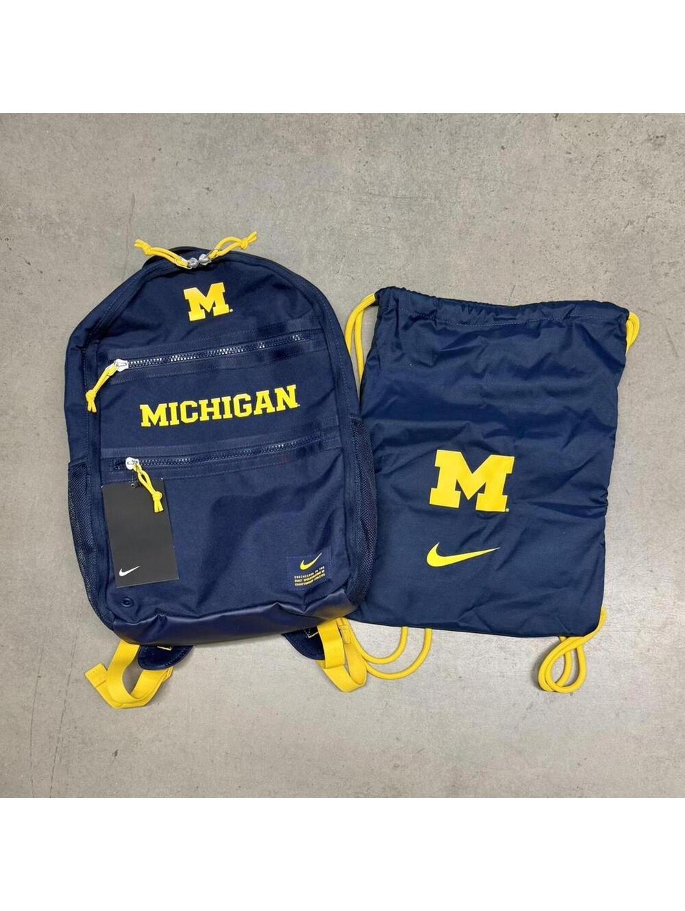 Michigan Wolverines Nike Utility Heat Backpack Team Issued Air Max Navy NWT